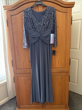marina formal dresses | | Marina Sequin Lace Vneck Long Sleeve Dress In Blush Pink 8 Women Size: 2X